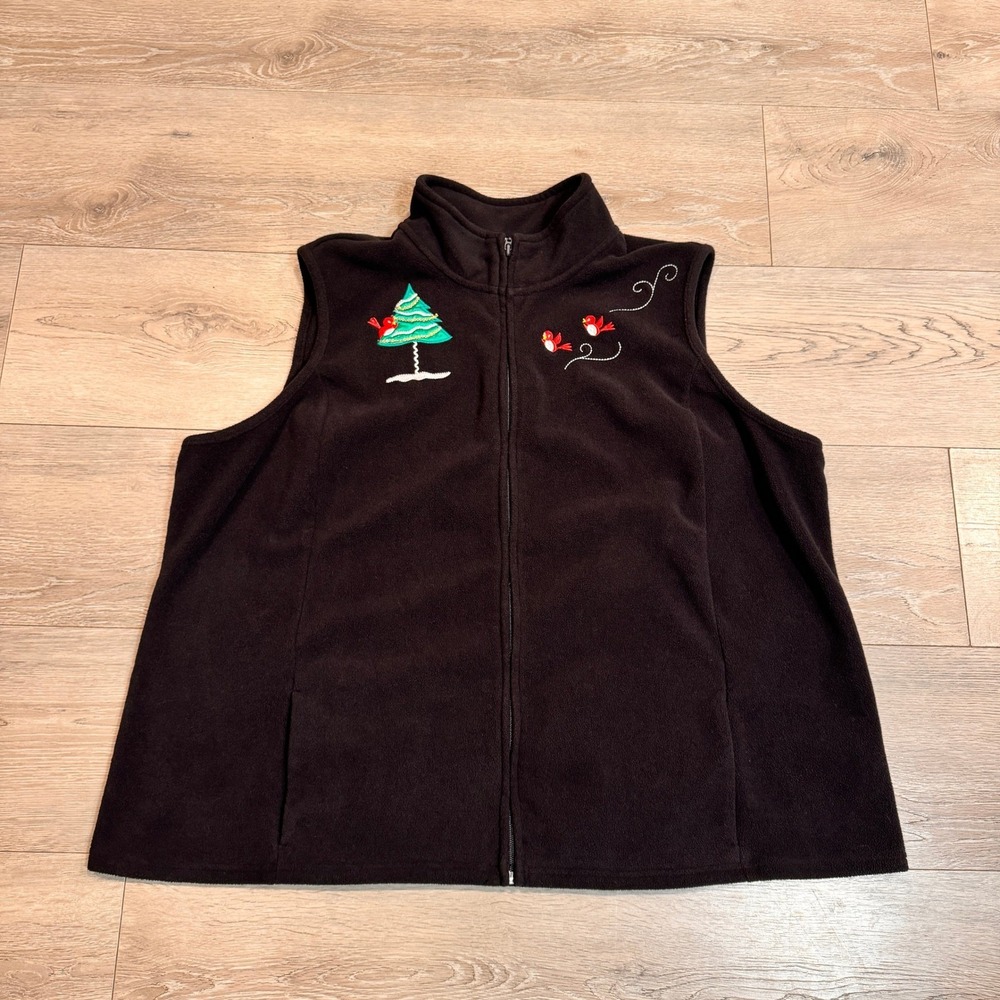Holiday Editions Womens Black Fleece Vest Christmas Tree Cardinal Embellished 1X